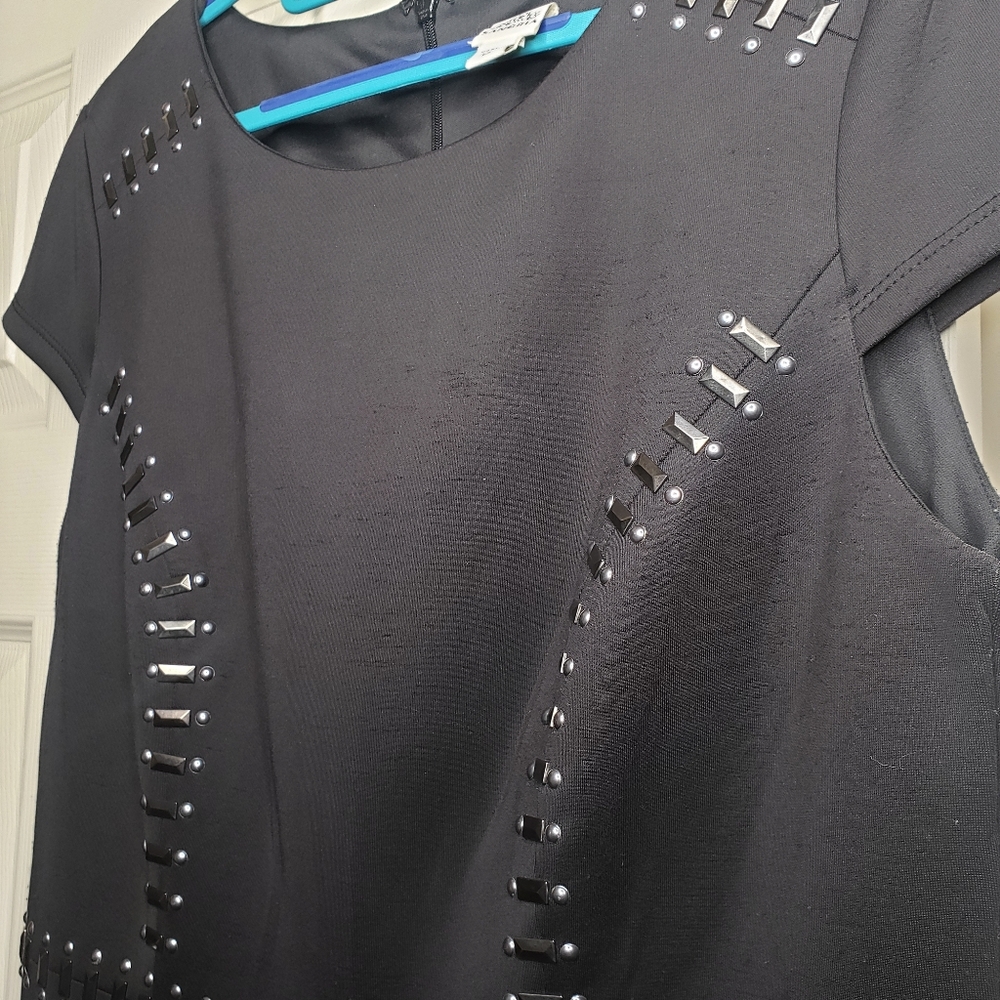 Dress - Picture 12 of 13